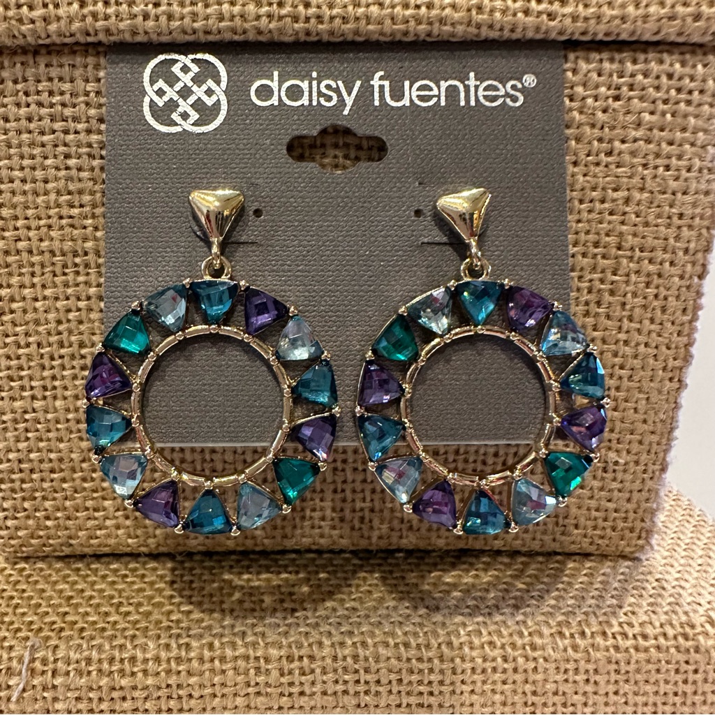 Nwt Daisy Fuentes Earrings Gold Tone W Green Purple Blue Faceted Crystals 25$